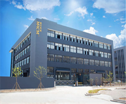 Human staff will always be needed, Amazon insists